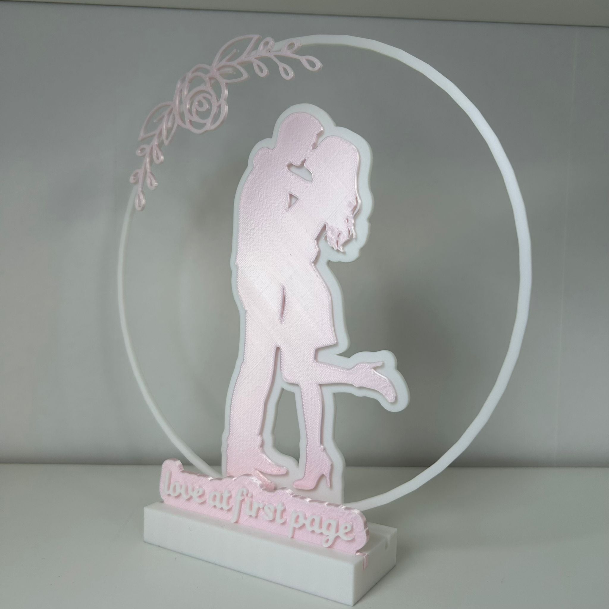 Love at First Page - Romantisch Decoratief Beeld