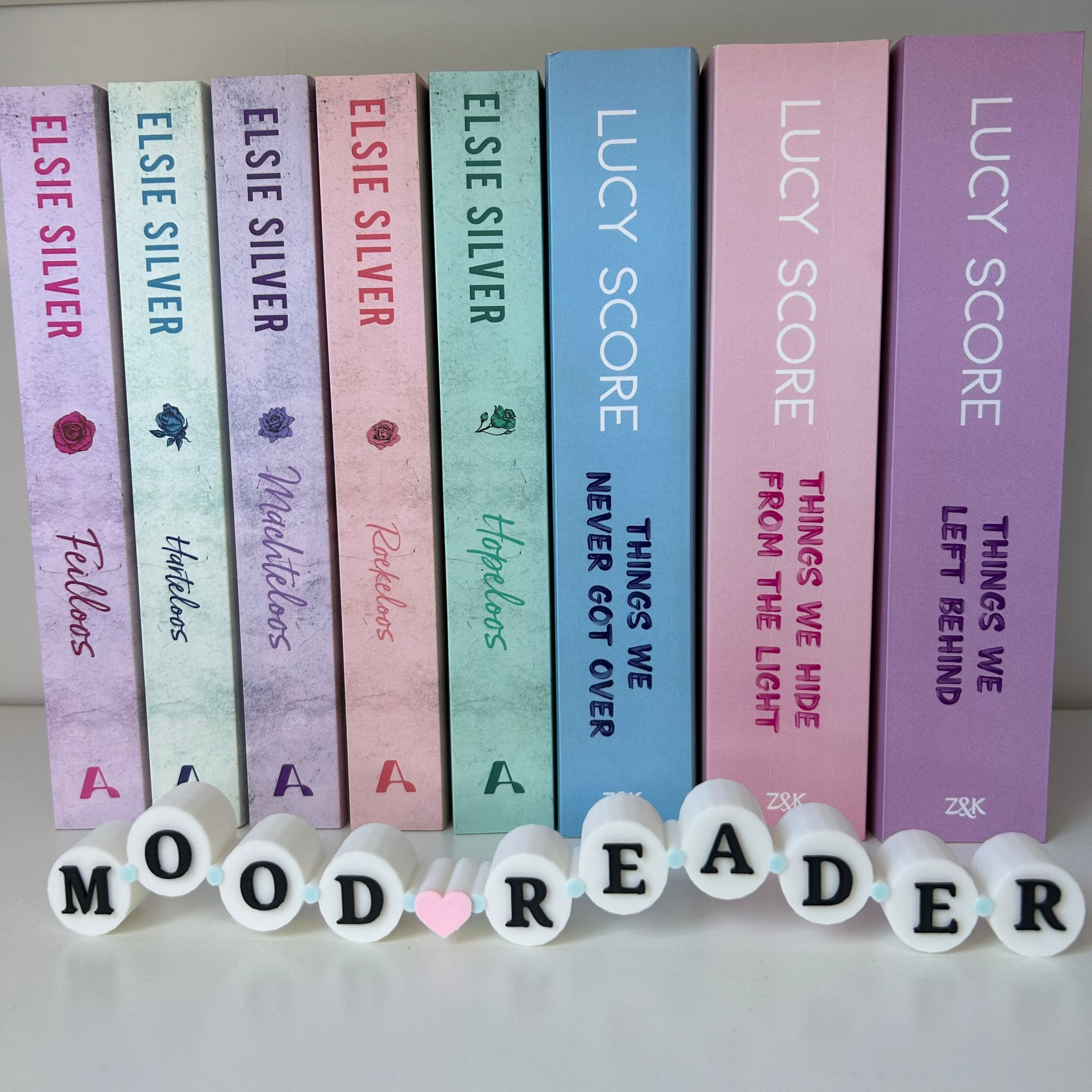 Mood Reader - Friendship Bracelet bookshelf sign