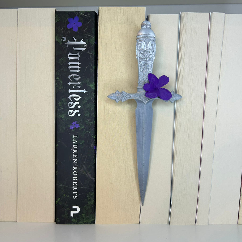 Fantasy Dolk Spine Hugger – Bookish Shelf Decor – Peek Out Book Decor